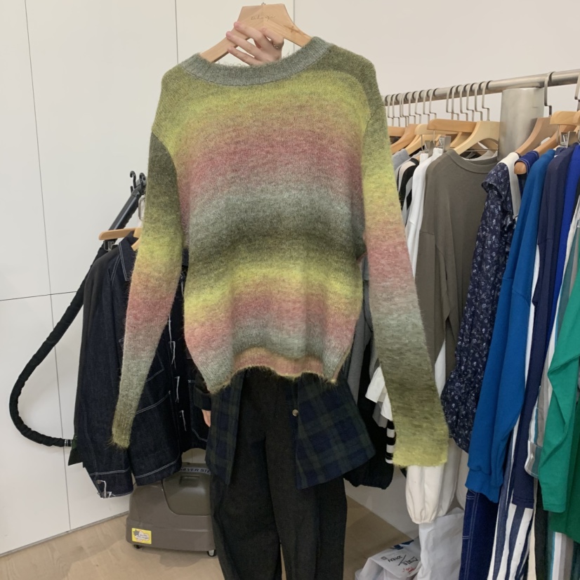 服裝設計中的編號藝術(shù) 從250901-0397看產(chǎn)品編碼的奧秘